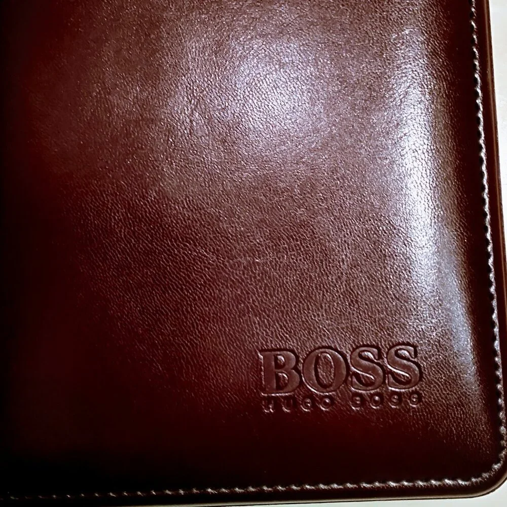 HUGO BOSS VEGAN LEATHER NOTE BINDER + NOTEPAD